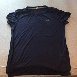 Men’s large UnderArmour shirt